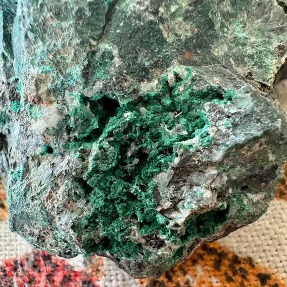 Emerald Green Malachite Crystalline Decor Accent - Picture 14 of 15
